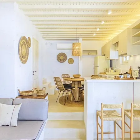 Mykonos Town House Villa *