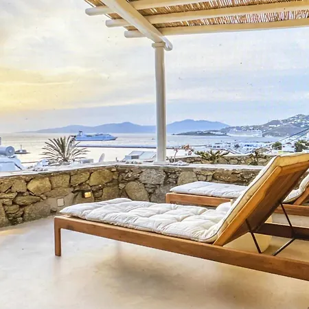 Villa Mykonos Town House